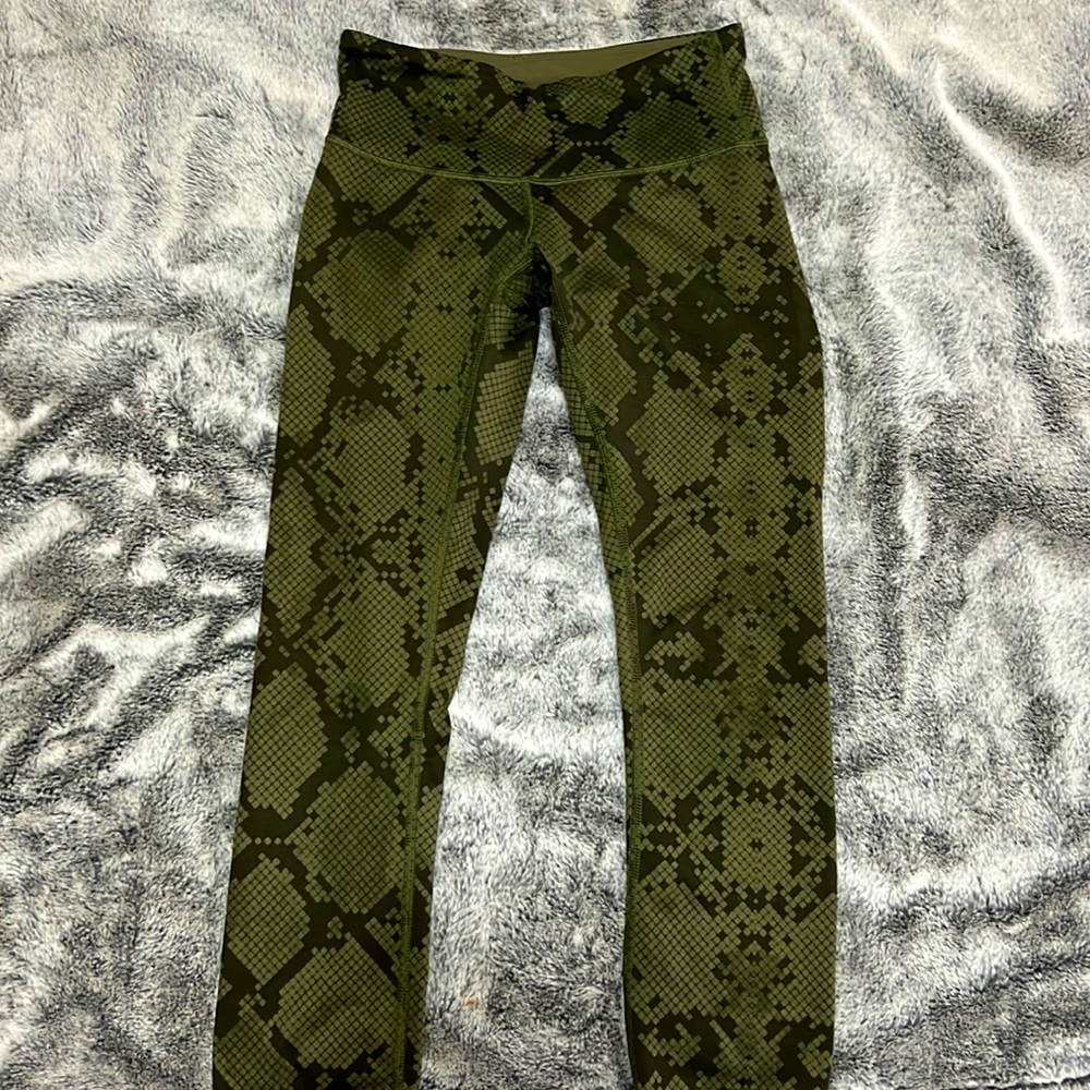 Lululemon wunder under leggings